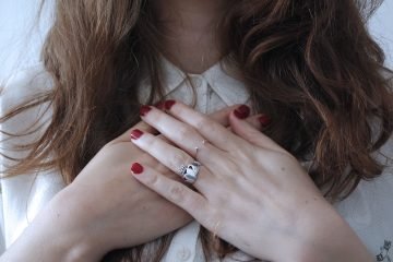 woman wearing silver-colored ring, self-determination theory